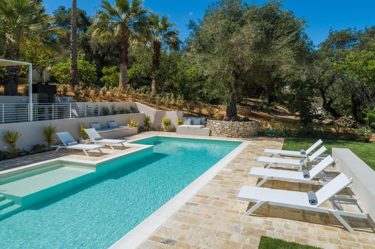 Ionian Garden Villas - Villa Sol Benitses  Exteriör bild