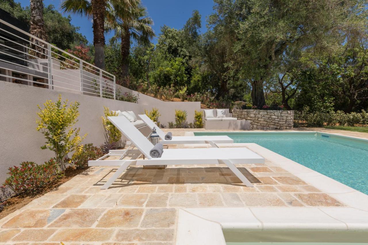 Ionian Garden Villas - Villa Sol Benitses  Exteriör bild